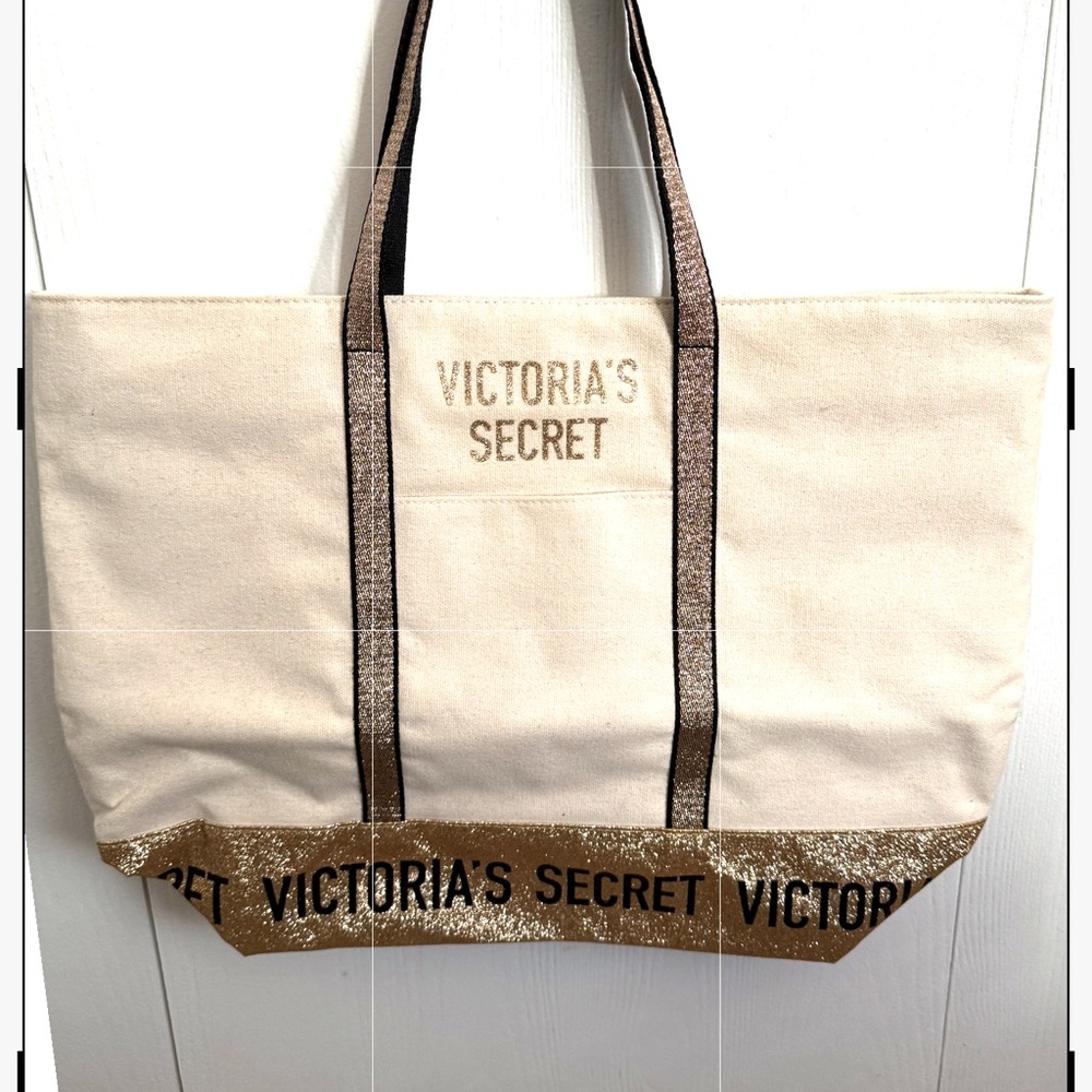VICTORIA’S SECRET TOTE Canvas Bag with Glitter. NWOT.